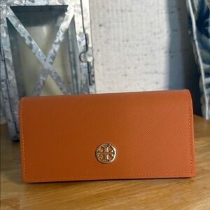 Tory Burch Triangular Sunglasses Glasses Case Rust / Saffron Color Pyramid Style